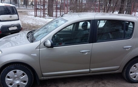 Renault Sandero I, 2011 год, 790 000 рублей, 2 фотография