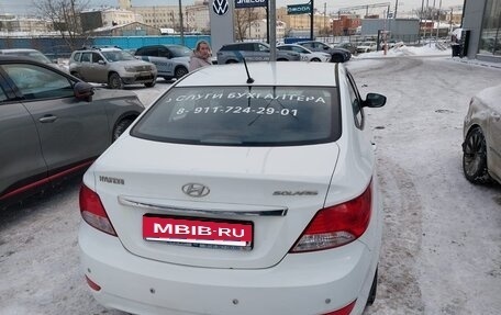 Hyundai Solaris II рестайлинг, 2010 год, 790 000 рублей, 4 фотография