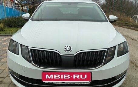 Skoda Octavia, 2018 год, 1 840 000 рублей, 13 фотография