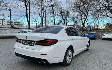 BMW 5 серия, 2021 год, 4 550 000 рублей, 4 фотография