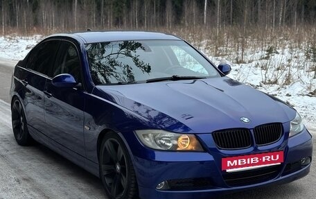 BMW 3 серия, 2005 год, 890 000 рублей, 2 фотография