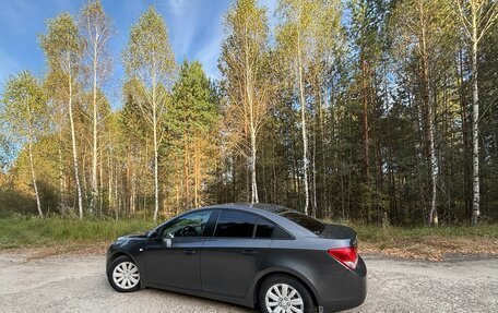 Chevrolet Cruze II, 2012 год, 750 000 рублей, 3 фотография