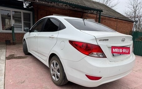 Hyundai Solaris II рестайлинг, 2013 год, 935 000 рублей, 6 фотография