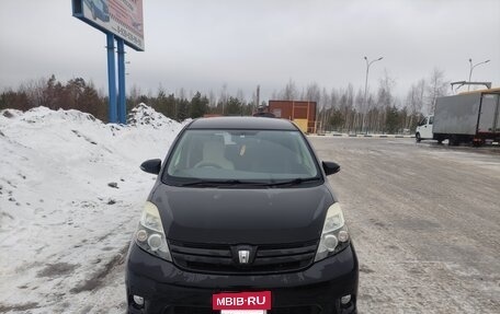 Toyota ISis I, 2014 год, 1 530 000 рублей, 14 фотография