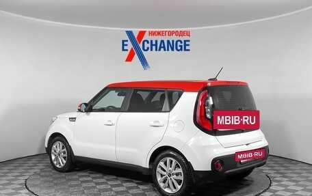 KIA Soul II рестайлинг, 2018 год, 1 729 000 рублей, 6 фотография