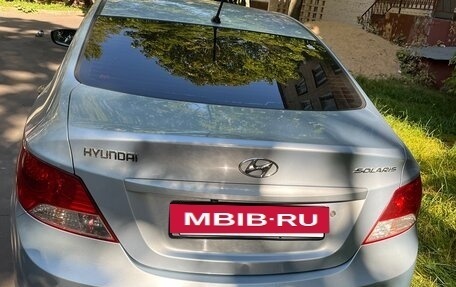 Hyundai Solaris II рестайлинг, 2013 год, 870 000 рублей, 3 фотография