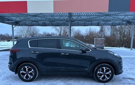 KIA Sportage IV рестайлинг, 2020 год, 2 499 000 рублей, 5 фотография