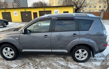 Mitsubishi Outlander III рестайлинг 3, 2007 год, 1 150 000 рублей, 9 фотография