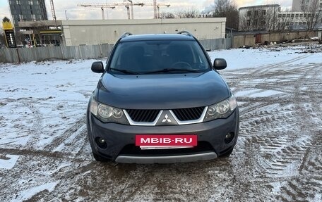 Mitsubishi Outlander III рестайлинг 3, 2007 год, 1 150 000 рублей, 2 фотография