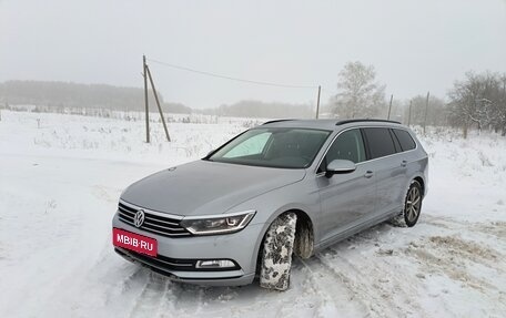 Volkswagen Passat B8 рестайлинг, 2019 год, 2 600 000 рублей, 5 фотография