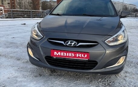 Hyundai Solaris II рестайлинг, 2013 год, 790 000 рублей, 19 фотография