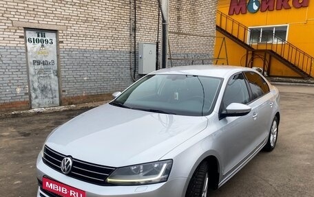 Volkswagen Jetta VI, 2017 год, 1 500 000 рублей, 2 фотография