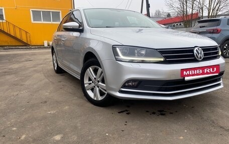 Volkswagen Jetta VI, 2017 год, 1 500 000 рублей, 17 фотография