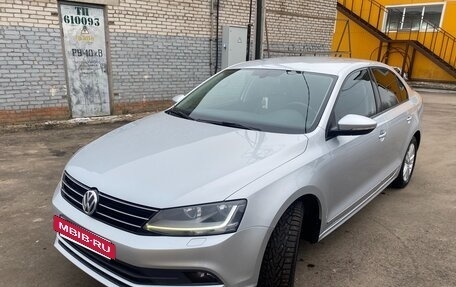 Volkswagen Jetta VI, 2017 год, 1 500 000 рублей, 10 фотография