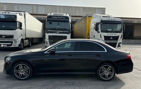 Mercedes-Benz E-Класс, 2019 год, 4 900 000 рублей, 2 фотография