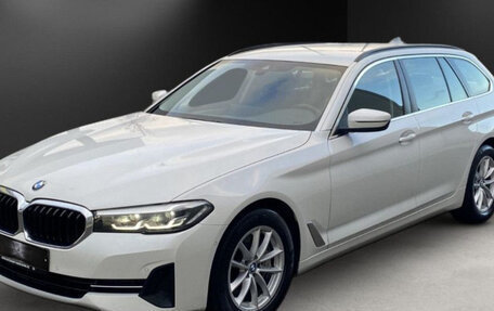 BMW 5 серия, 2022 год, 9 300 000 рублей, 4 фотография