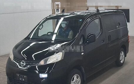 Nissan NV200, 2013 год, 1 600 000 рублей, 26 фотография