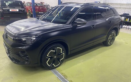 Volkswagen Tiguan II, 2024 год, 6 300 000 рублей, 3 фотография