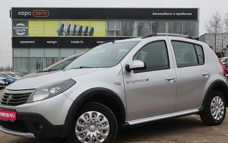 Renault Sandero I, 2014 год, 804 000 рублей, 1 фотография