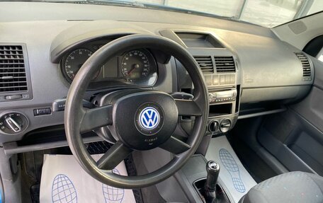 Volkswagen Polo IV рестайлинг, 2002 год, 339 000 рублей, 7 фотография