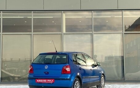 Volkswagen Polo IV рестайлинг, 2002 год, 339 000 рублей, 4 фотография