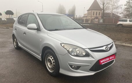 Hyundai i30 I, 2010 год, 780 000 рублей, 3 фотография