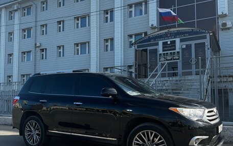 Toyota Highlander III, 2011 год, 1 900 000 рублей, 11 фотография