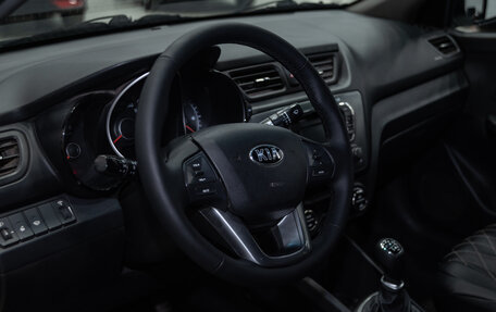 KIA Rio III рестайлинг, 2013 год, 685 000 рублей, 11 фотография