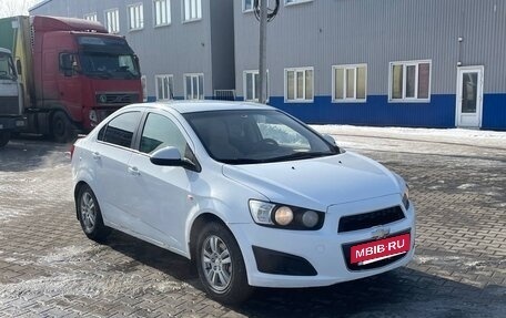 Chevrolet Aveo III, 2012 год, 500 000 рублей, 3 фотография