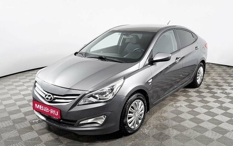 Hyundai Solaris II рестайлинг, 2015 год, 900 000 рублей, 1 фотография