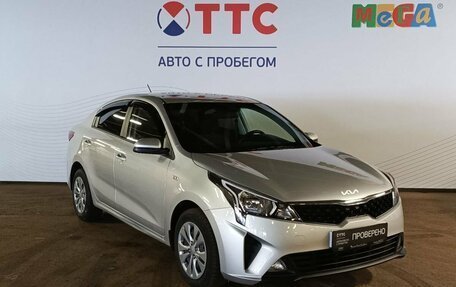 KIA Rio IV, 2022 год, 1 680 000 рублей, 3 фотография