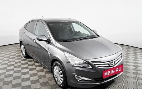 Hyundai Solaris II рестайлинг, 2015 год, 900 000 рублей, 3 фотография