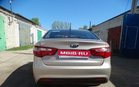 KIA Rio III рестайлинг, 2013 год, 1 100 000 рублей, 4 фотография