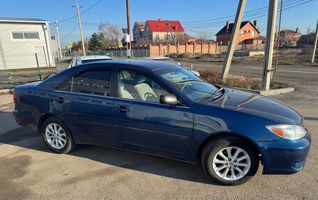 Toyota Camry V40, 2002 год, 730 000 рублей, 2 фотография