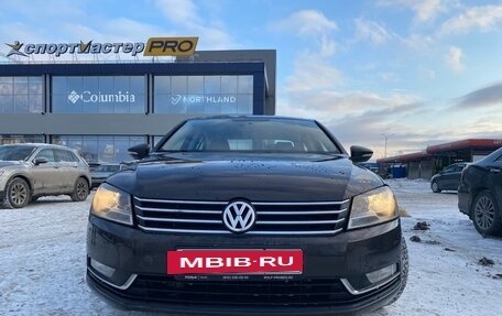 Volkswagen Passat B7, 2011 год, 850 000 рублей, 2 фотография