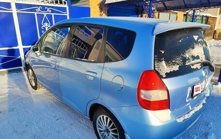 Honda Fit III, 2002 год, 650 000 рублей, 4 фотография