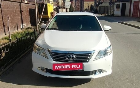 Toyota Camry, 2012 год, 1 650 000 рублей, 5 фотография