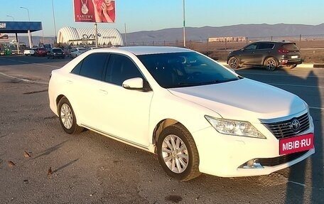 Toyota Camry, 2012 год, 1 650 000 рублей, 6 фотография