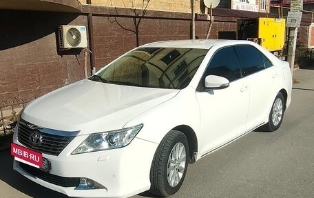 Toyota Camry, 2012 год, 1 650 000 рублей, 13 фотография