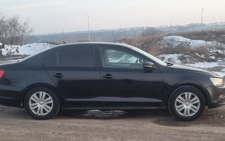 Volkswagen Jetta VI, 2011 год, 580 000 рублей, 7 фотография