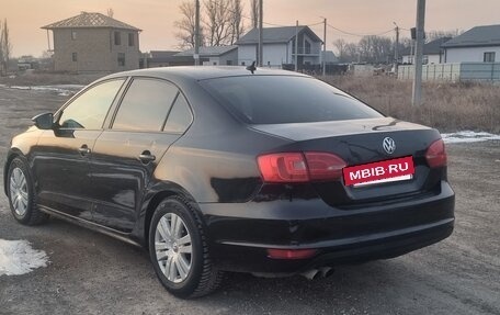 Volkswagen Jetta VI, 2011 год, 580 000 рублей, 4 фотография