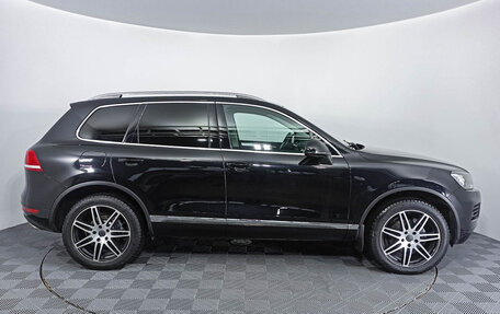 Volkswagen Touareg III, 2013 год, 2 249 000 рублей, 4 фотография