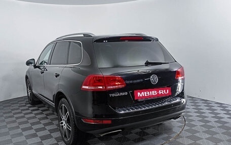 Volkswagen Touareg III, 2013 год, 2 249 000 рублей, 7 фотография