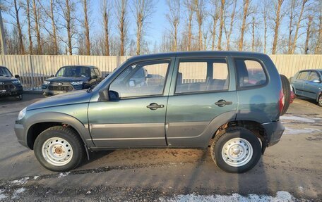 Chevrolet Niva I рестайлинг, 2013 год, 658 000 рублей, 6 фотография