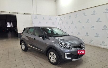 Renault Kaptur I рестайлинг, 2021 год, 1 775 000 рублей, 2 фотография