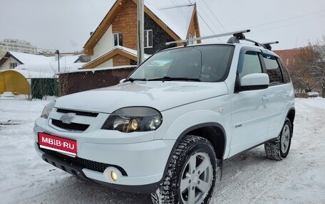 Chevrolet Niva I рестайлинг, 2018 год, 989 000 рублей, 1 фотография