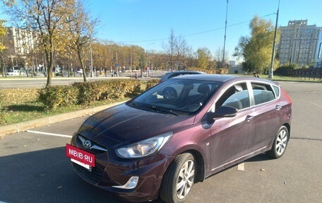 Hyundai Solaris II рестайлинг, 2012 год, 950 000 рублей, 2 фотография