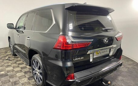 Lexus LX III, 2016 год, 5 800 000 рублей, 7 фотография