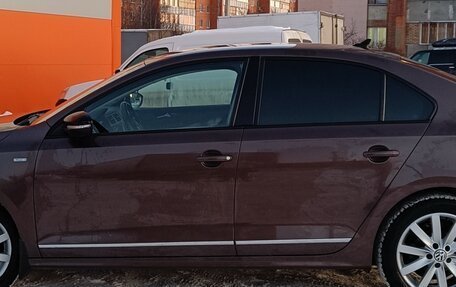 Volkswagen Jetta VI, 2018 год, 1 640 000 рублей, 4 фотография