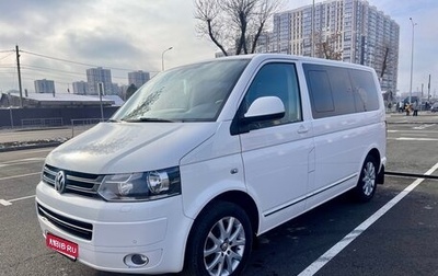 Volkswagen Multivan T5, 2013 год, 2 580 000 рублей, 1 фотография